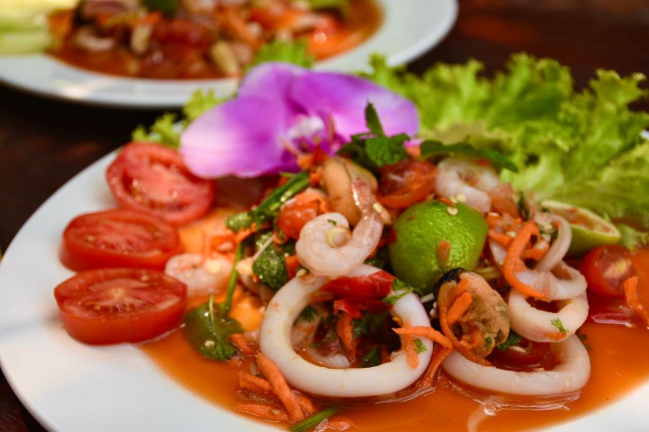 Ban Rai Jai Chaem - Spa Cafe & Homestay מראה חיצוני תמונה